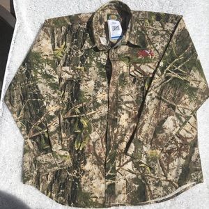 Cabela’s Camo XL Woodlands Zonz L/S button up NWT